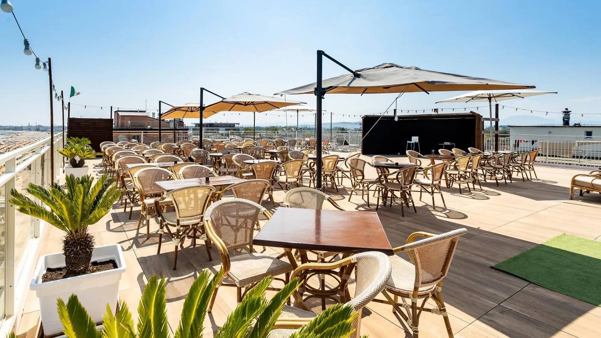 Hotel Blumen Rimini 3*,  Italie